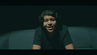                                                       ادم البنا   خايف دندنها