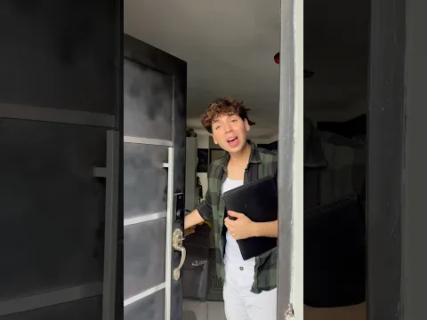 Cuando eres un buen vendedor 😅🏠👻