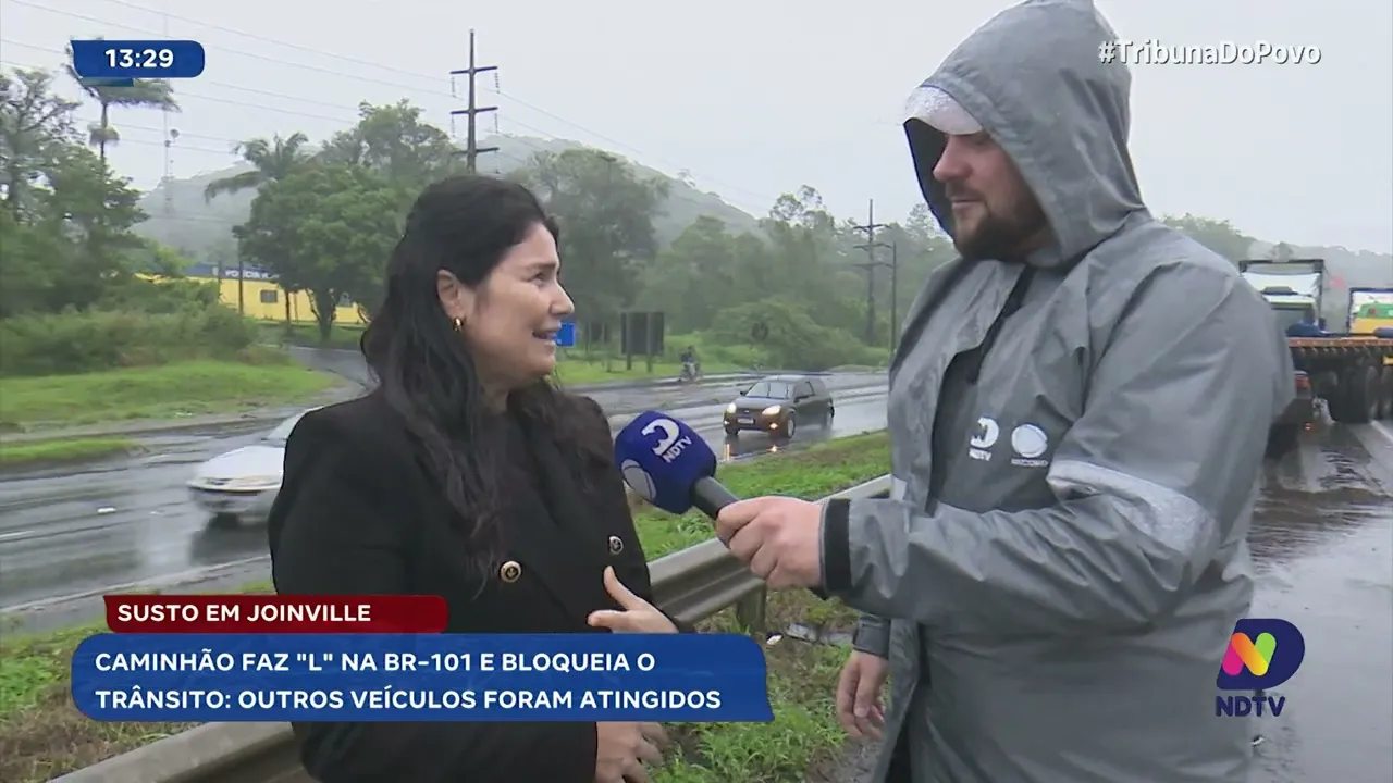 Acidente na BR-101 em Joinville causa bloqueio e fila de 5 km