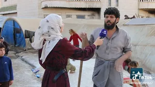 نحنى الغالي علينا جبناه معنا ديننا عرضنا كرامتنا وتركنالو الغالي عليه الابواب والشبابيك 