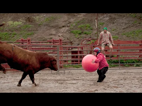 Download MP3 Jackass 3.5 (2011) - Yoga Ball