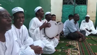مدحة عظام الشأن للشيخ محمود الضعيف اداء عبدالحفيظ وطلب والمجموعة  مدحة عظام الشأن للشيخ محمود الضعيف اداء عبدالحفيظ وطلب والمجموعة