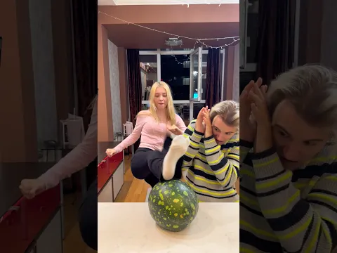 Сможем ли мы СЛОМАТЬ АРБУЗ? 🍉