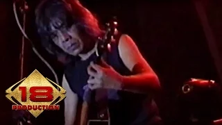 Download God Bless - Balada Sejuta Wajah  (Live Konser Purwakarta 15 Agustus 2006) MP3