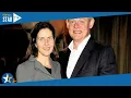 Who is Martin Clunes influential wife How they met and romantic proposal