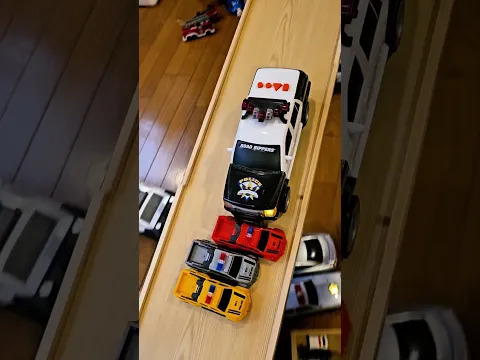 Big Police Car pushing mini police cars #policecar #minicar #toys