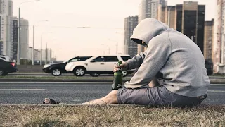                   هدا غير عشق وفايت                                     قنبلة تيك توك دندنها
