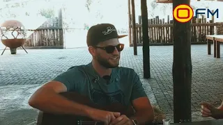 riaan benade en shandor vat so bietjie 