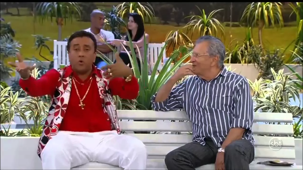PAULINHO GOGÓ 14 11 13 A PRAÇA É NOSSA NAMORADA EM COMA