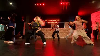 reekado banks rora acoustic playground london class choreography by itsjohnny