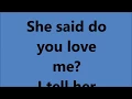 Download Lagu Drake - She said do you love me | Lyrics