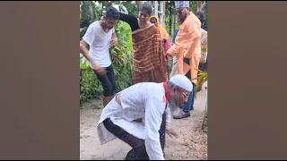 শিল্পপতি প্রবাসী ছে'ড়া পোশাক পরে না আসলে কখনোই জানতো না ছেলের হ'বু বউ আর শশুরের ব্যবহার এত খা'রা'প !