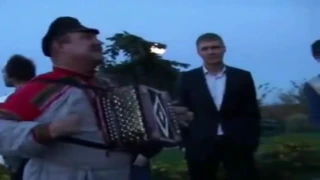 СМЕШНЫЕ ЧАСТУШКИ на свадьбе Russian Folk Songs под гармонь 