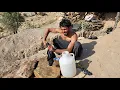 Download Lagu The Secret of the Strange Mountain Man | A Cave for Survival and Fighting the Severe Cold