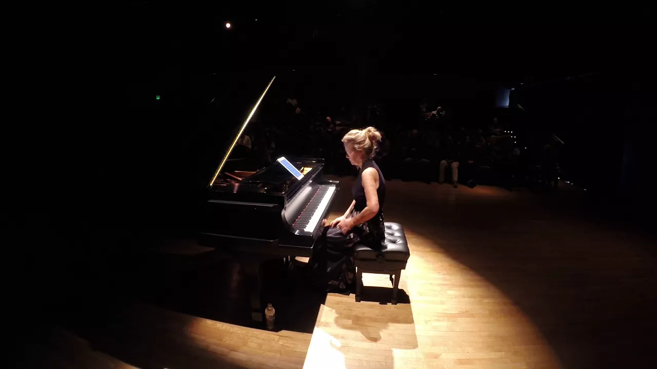 Metamorphosis I, 2, 3, 4, 5 (complete) by Philip Glass, Lisa Moore piano, live Metamorphosis I, 2, 3, 4, 5 (complete) by Philip Glass, Lisa Moore piano, live