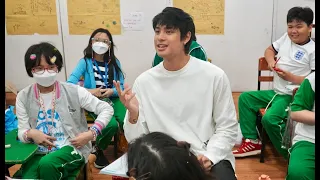 VISITING MY OLD GRADE SCHOOL | Donny Pangilinan