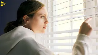 بنت بتعمل حادثة وبتبدأ تشك في كل اللي حواليها وفعلا بتنصدم لما بتكتشف الحقيقة 