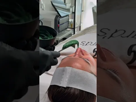 This Facial Is Too Satisfying to Skip