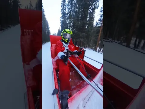 I built santa a new sleigh! Think it’s time for him to upgrade? #snowmobile #remotedriving #xmas