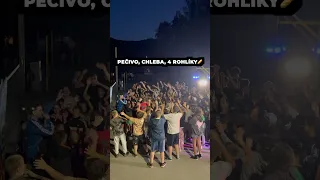 Poznáš to? 😜 Pečivo chleba 4 rohliky 🥖 jedno z prvých mojich videí na YT a stále si to idete 😎