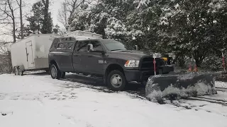 2017 RAM Cummins SNOW Plow!