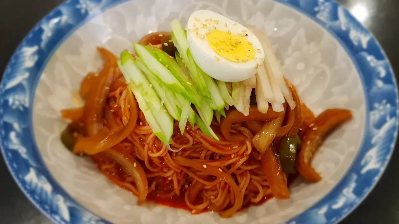 장아찌 비빔국수