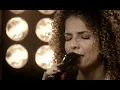 Vanessa Da Mata - Boa Sorte / Good Luck (Ao Vivo) ft. Ben Harper
