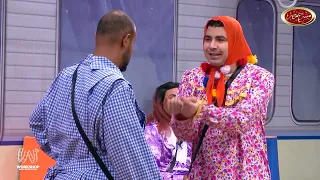 حال كل ام بتودي عيالها المدرسة فى الشتاء مسرح مصر 