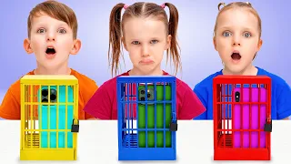 خمسة أطفال يلعبون ألعاب ا بدون هواتف 