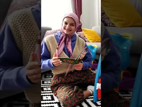 Defne kitapları çok sevdi! #evcilikoyunlari