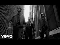 Download Lagu Eels - Novocaine For The Soul (Official Video)