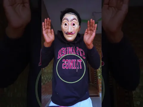 Walking on a Lamp Post – Magic Trick 🪄