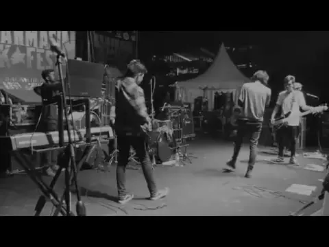 Download MP3 SLAPITOUT - CAN YOU FEEL MY HEART (COVER) LIVE ON BANJARMASIN ROCKFEST 2015