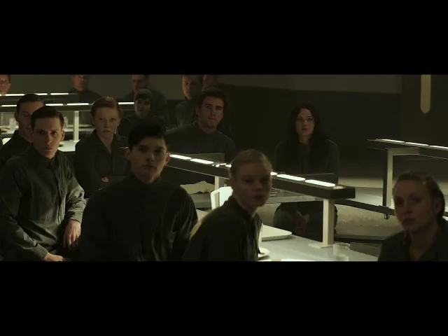Hunger Games: Il canto della rivolta - Parte 1 | Clip 'Sei vivo!'