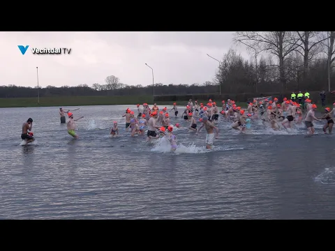 Veel animo voor nieuwjaarsduiken in Dalfsen en Nieuwleusen voor het goede doelen 