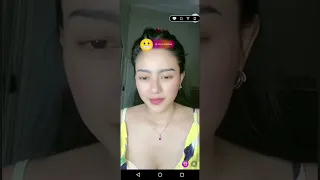 live amourasheba berdiri daster kuning