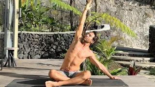 40 Min Full Body Yoga Flow | Strength, Flexibility & Mobility
