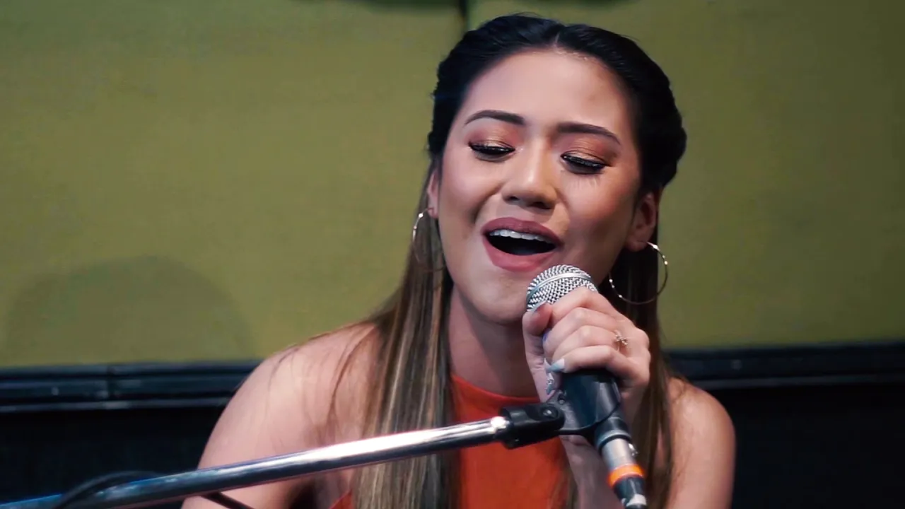 "Cebuana" by Morissette | The Concert Series | RX931