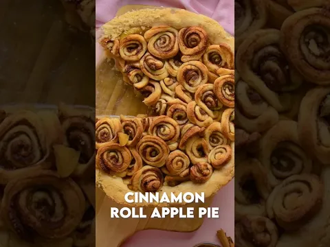 Add a cinnamon roll twist to your apple pie 🥧