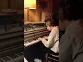 Alban Claudin - It's a Long Way to Happiness (Live Session)