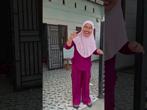 mama lupa pakai kaca mata !!!