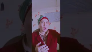 اوعي تخلي حد ينصب عليك بإسم الاخوة لا هو ده مربط الفرس عايز يوقعك يا معلم خد بالك من بتوع المصالح 