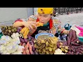 Download Lagu SẬP HẦM ẨM THỰC CON ĐƯỜNG NHÀ GIÀU GIÁ BÌNH DÂN VÀ GẶP NGƯỜI ĐẸP MÊ NGA SUMO HƠN MÊ CHỒNG