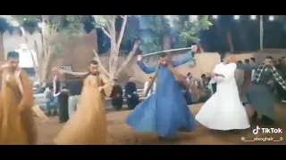 الصعايده اهم بجمالهم وبساطتهم دندنها