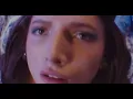 Stan Twitter Bella Thorne breathing a little too hard