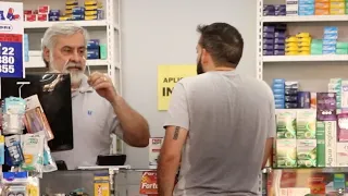 PEGADINHA - PEDINDO REMÉDIO PRA ALZHEIMER : MANDE A SUA #300