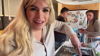 SOYWENDYGUEVARA está en vivo cocinando