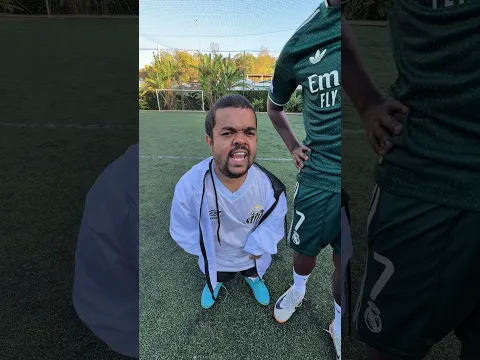 ANÃO VS LAMINE YAMAL E VINI JR ⚽️ #shorts #futebol #barcelona #realmadrid #españa
