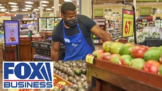 Kroger sees spike in job applications when offering 16 an hour