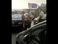 Download Lagu Venezolano malandrea a carabinero de chile y le ofrece caerse a golpes porque no le tiene miedo